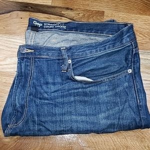 Gap Jean's
